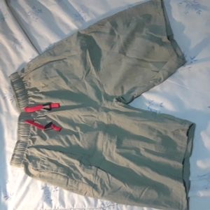 Woman's green linen shorts